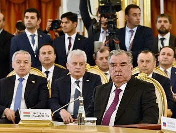 Иштирок дар ҷаласаи Шурои сарони кишварҳои иштирокдори Иттиҳоди Давлатҳои Мустақил